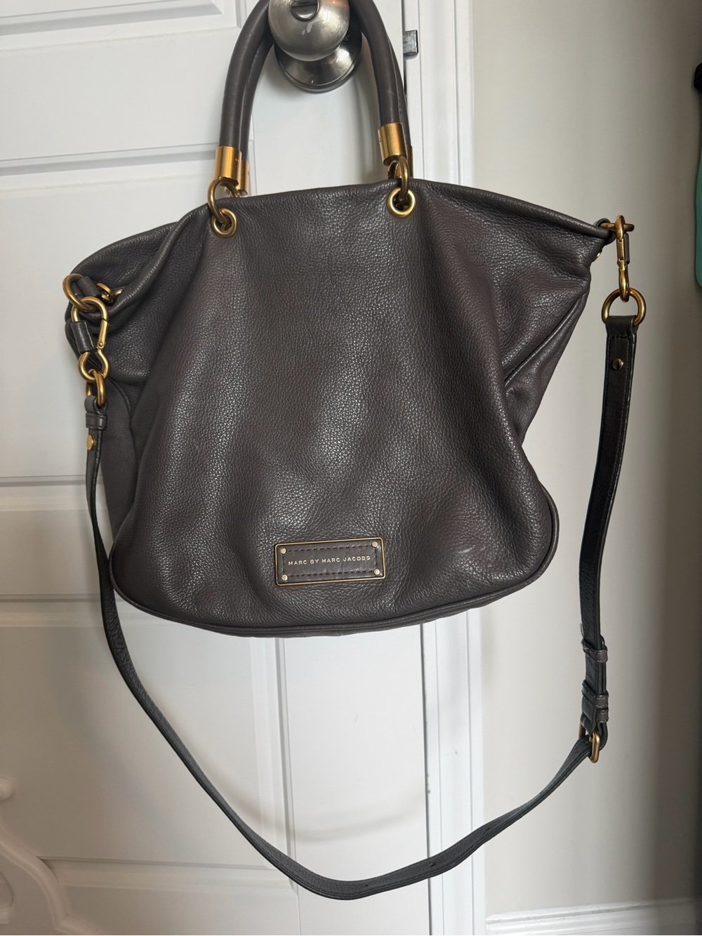 Marc by Marc Jacobs Gray Pebbled Leather Shoulder Bag with Gold Hardware